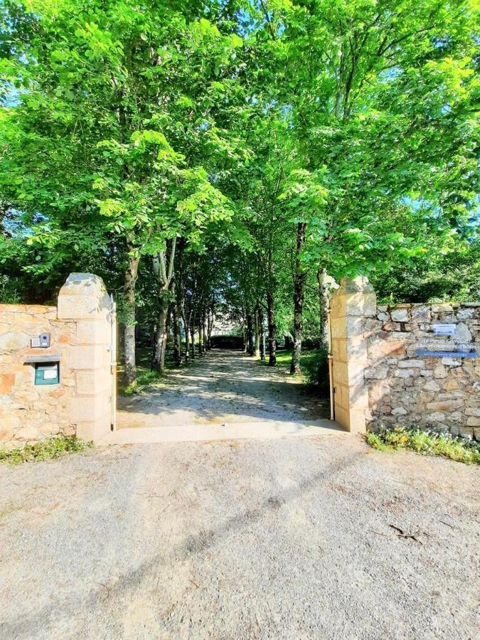 Domaine Du Plessis Grimaud Bed & Breakfast Saint-Viaud Dış mekan fotoğraf