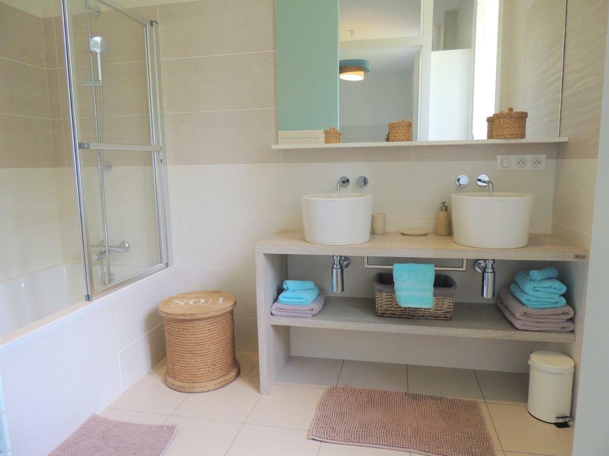 Domaine Du Plessis Grimaud Bed & Breakfast Saint-Viaud Dış mekan fotoğraf