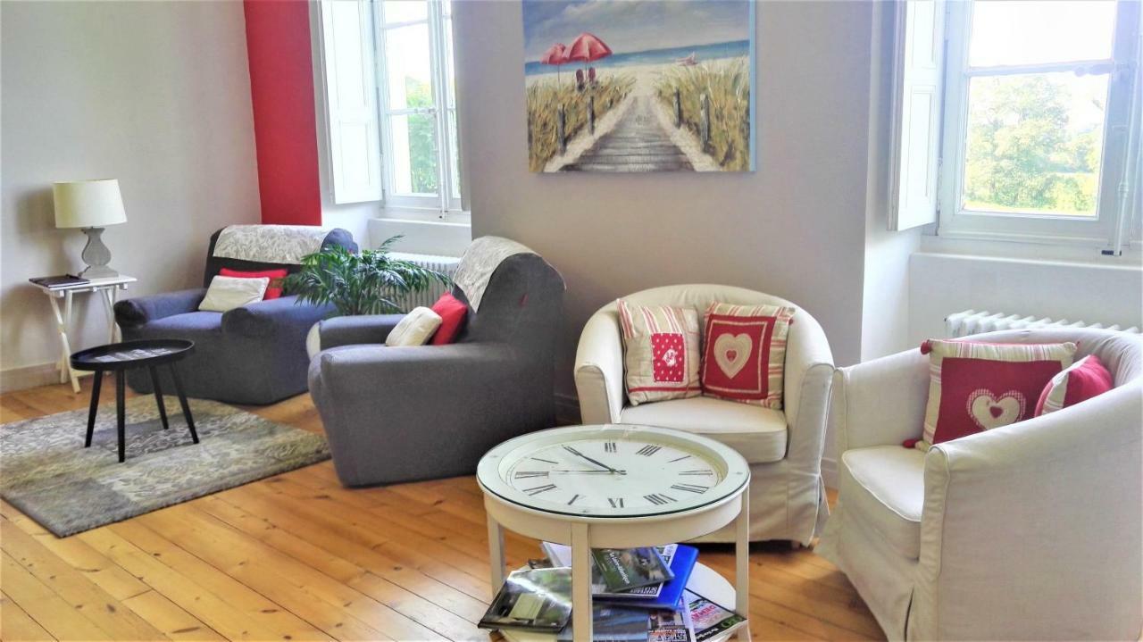 Domaine Du Plessis Grimaud Bed & Breakfast Saint-Viaud Dış mekan fotoğraf